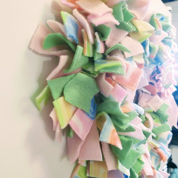 Hand Crafted Baby Girl Heart Shape Fleece Pink Green Multi Fabric Rag Wreath 16" - Picture 7 of 8